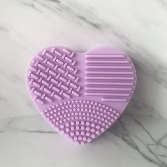 Purple Heart Brush Cleaning Silicone Glove｜ハンディーシリコン ブラシクリーナー（ハート型・パープル）